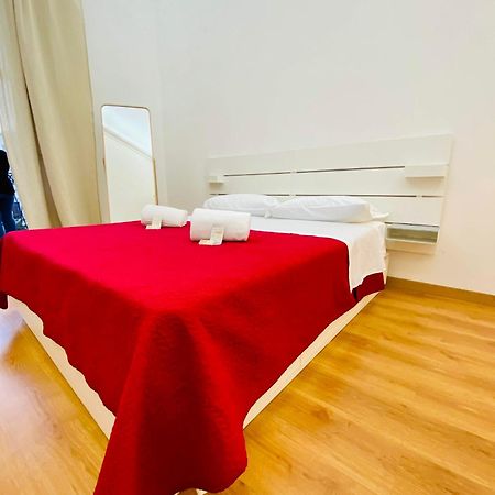 Amica Taranto In Piazza Lägenhet Exteriör bild